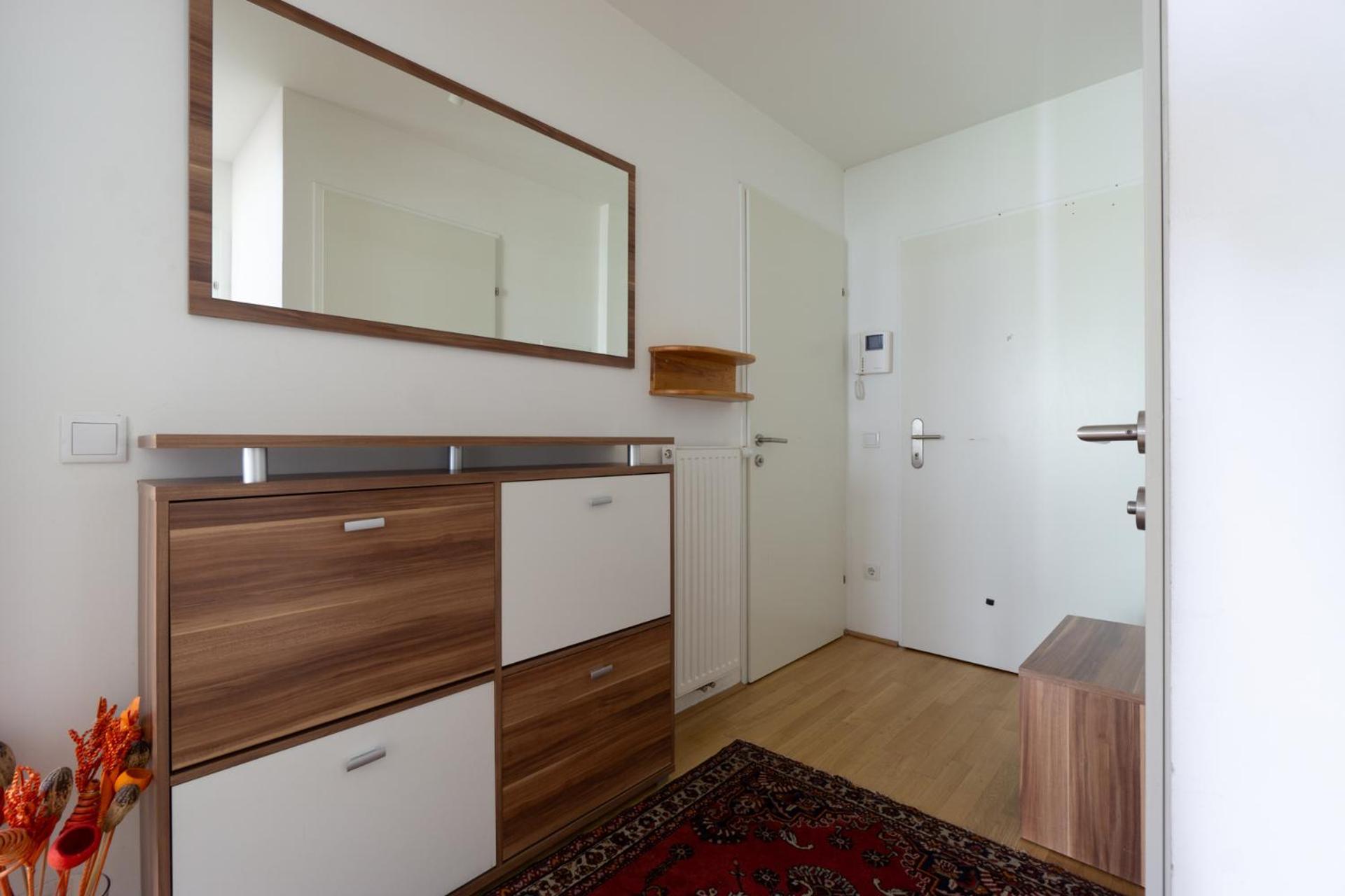 Apartment With Garden Close To Stadthalle, Westbahnhof Wien Eksteriør billede